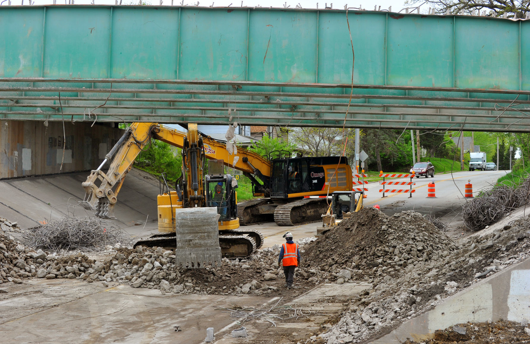 Interstate 74 bridge construction update